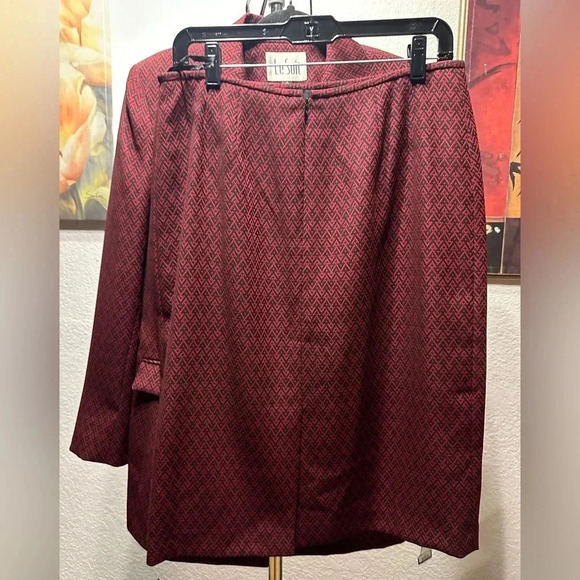 Le Suit red/black falling leaves skirt sets (2pcs) size 12 - Picture 6 of 10